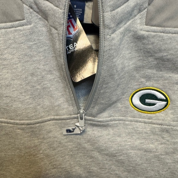 Vineyard Vines Men’s Light Gray Small Green Bay Packers Zip-Up Sweater NWT - Picture 3 of 7